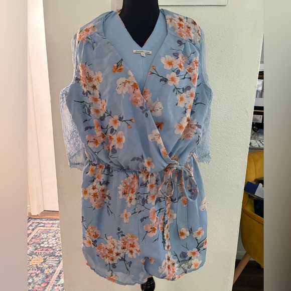 Summer Shorts Jumper - Picture 5 of 9